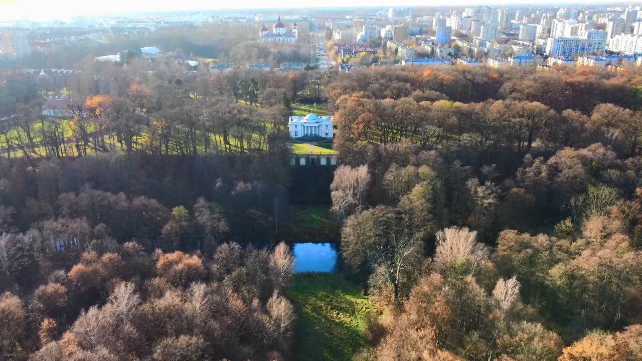 Натолинский парк в Варшаве