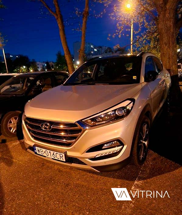 В Варшаве угнали Hyundai Tucson с желтой наклейкой на лобовом. Поиск и вознаграждение