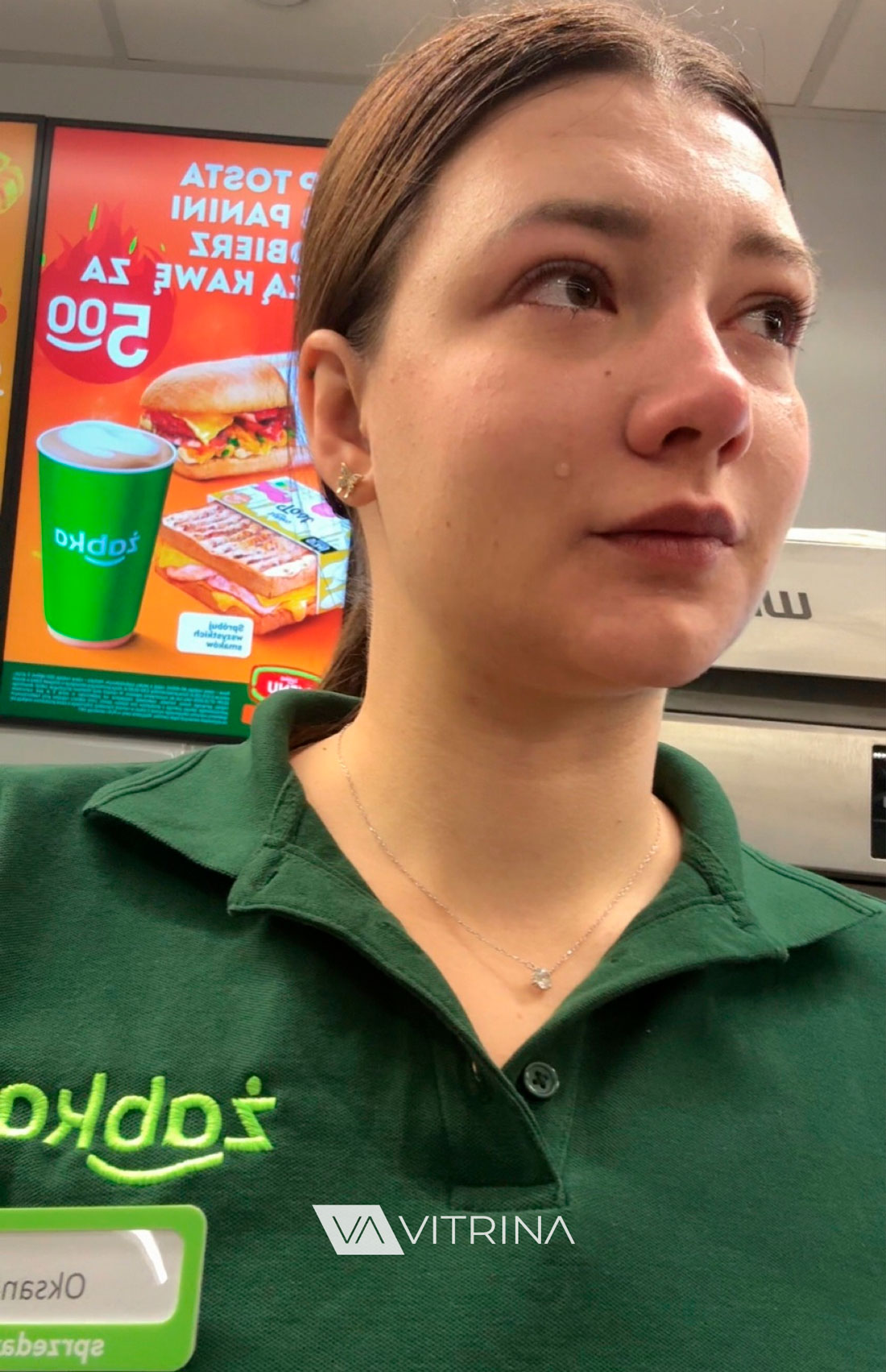 Девушка из Украины открыла Жабку в Польше