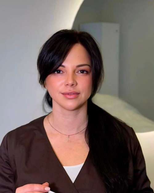 Врач стоматологии Harmonia Dent в Варшаве